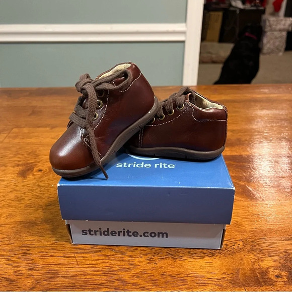 NIB Stride Rite Elliot Brown shoe size infant 3W - Picture 1 of 10